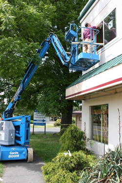 Photo of Moving the RE Store - Click for a larger image Photo of Moving the RE Store - Click for a larger image