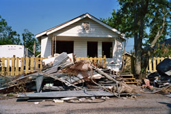 Tom and Sharon's house, demolded by the "Heart of Mold" team - Click for a larger image Tom and Sharon's house, demolded by the "Heart of Mold" team - Click for a larger image